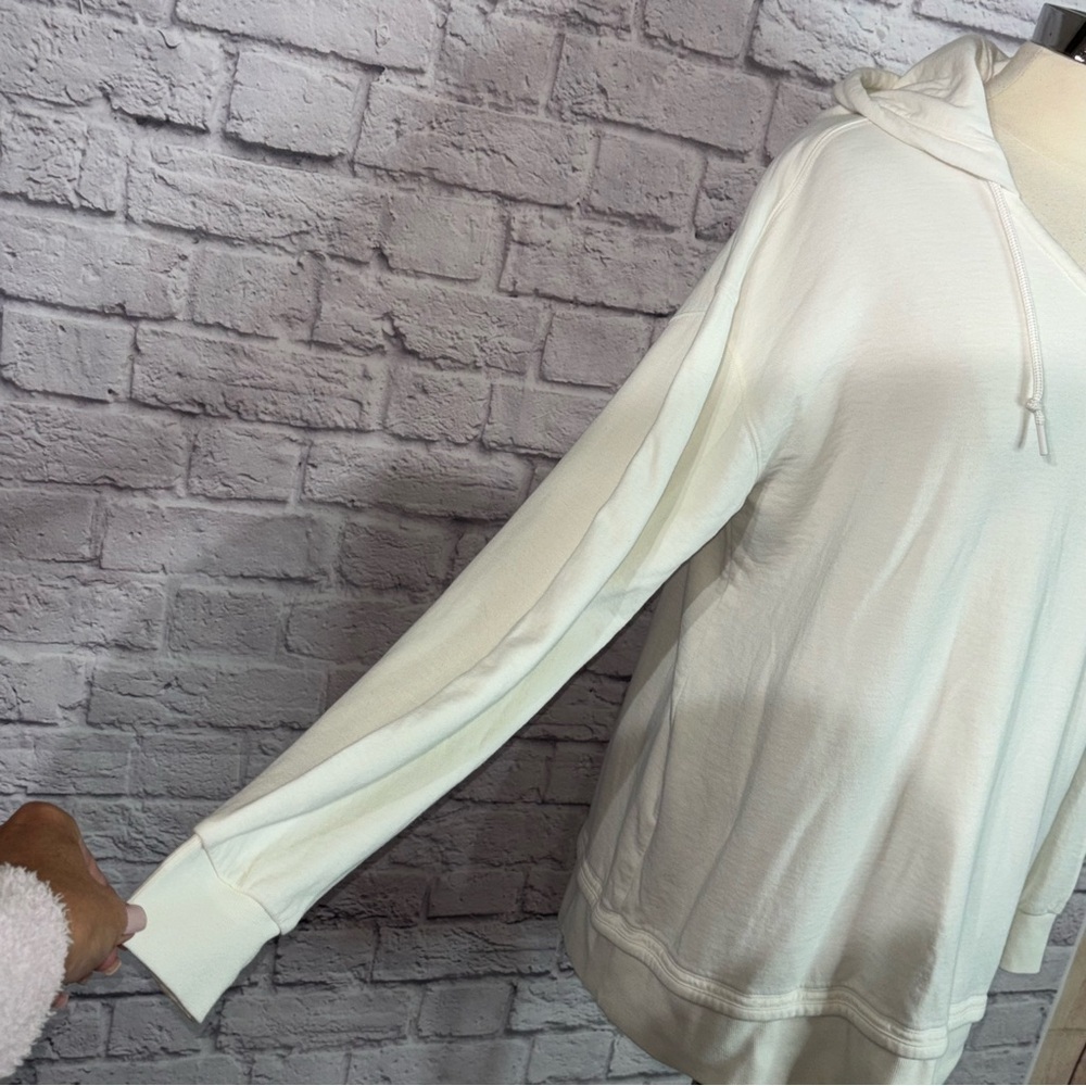 Athleta Sundown Alliance Hoodie M Magnolia White Soft Organic Cotton - Picture 8 of 11